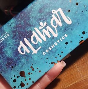 Alamar cosmetics blush trio